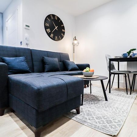 Modern 1-Bed Apartment In Buckinghamshire With Free Wifi, Parking & Garden High Wycombe Luaran gambar
