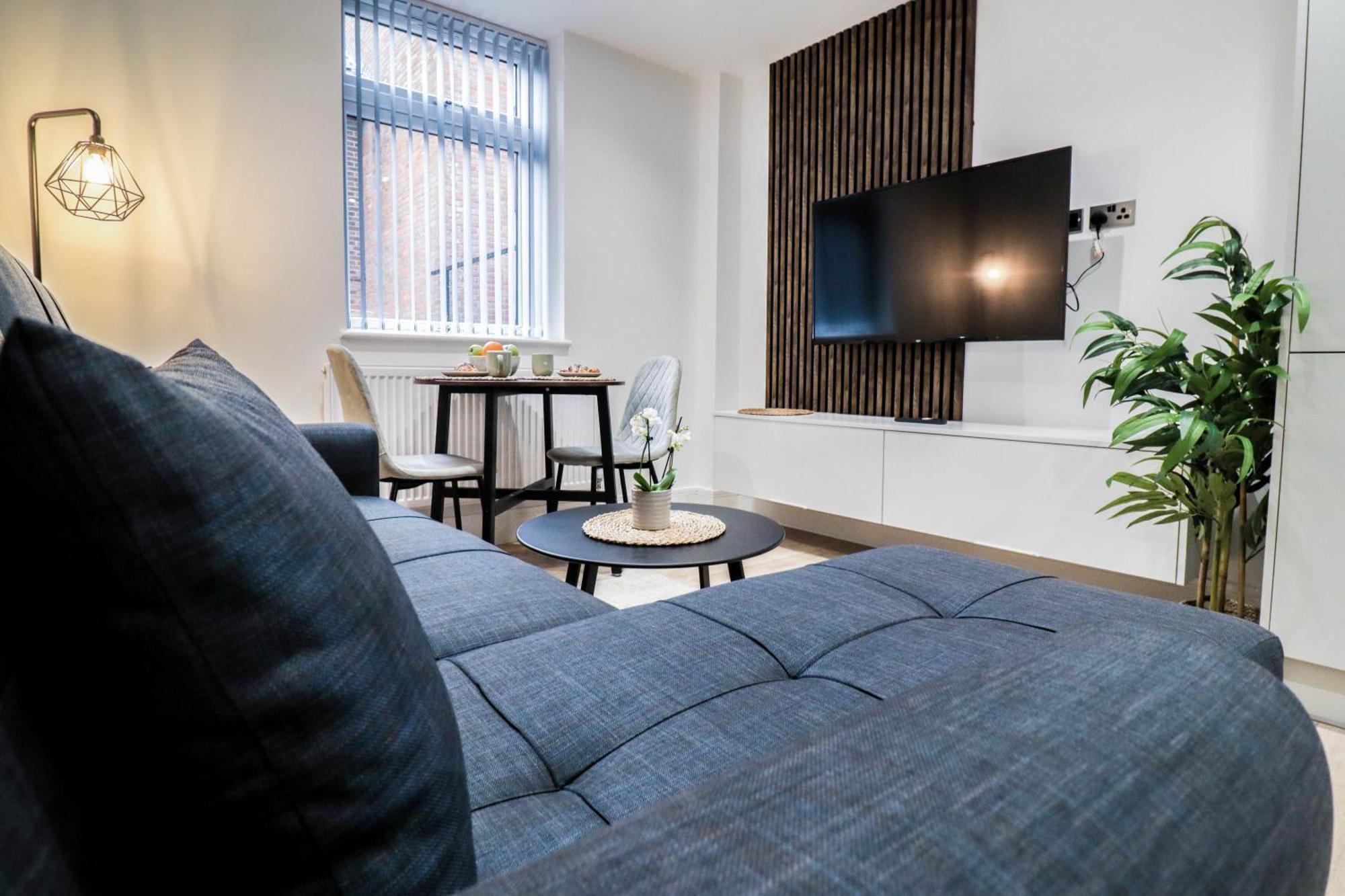 Modern 1-Bed Apartment In Buckinghamshire With Free Wifi, Parking & Garden High Wycombe Luaran gambar