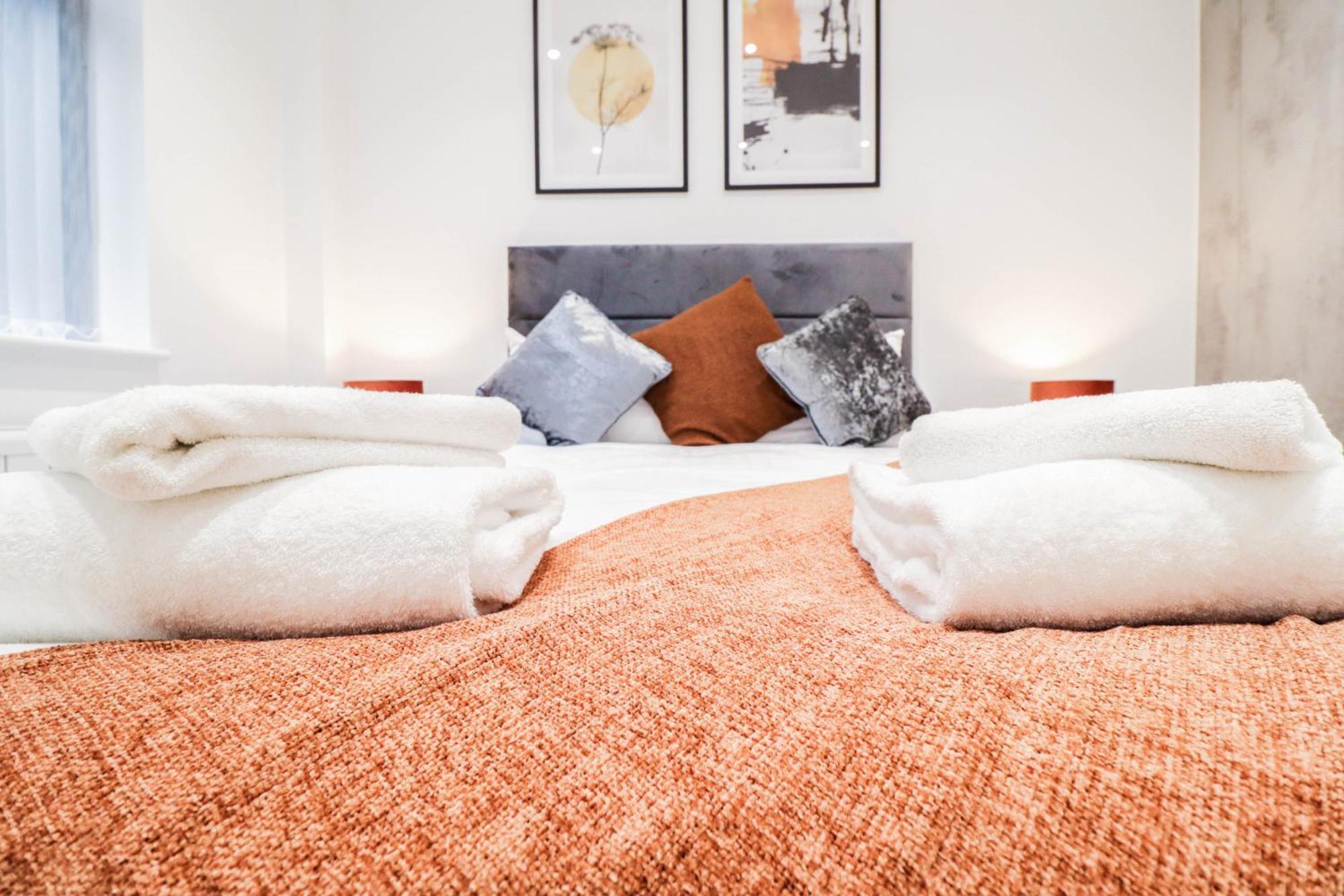 Modern 1-Bed Apartment In Buckinghamshire With Free Wifi, Parking & Garden High Wycombe Luaran gambar